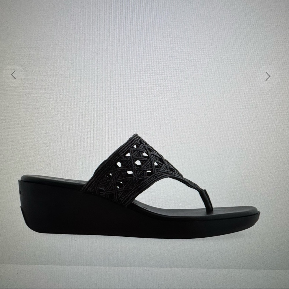 Aerosoles : Ivie : Comfy Wedge Sandals in Black Raffia Fabric : 7.5